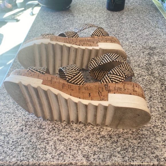 Steve Madden Bandi Cork Sandals - Picture 2 of 8